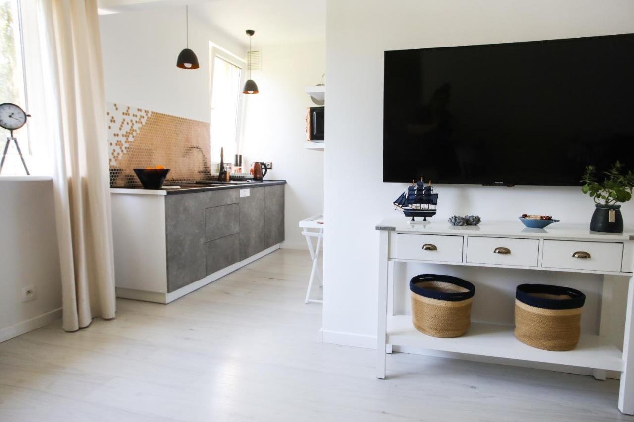 Apartment Apartament Szaro Na Bialym Wladyslawowo